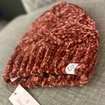 Vera Bradley NWT  Chenille SOFT Hat! Photo 0