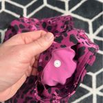 Lululemon Leopard Cheetah print magenta leggings Photo 2