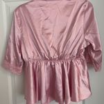 Cute chic satin lace trim short sleeve top Pink Size M Photo 2