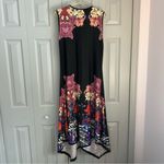 Calessa women’s size Large v Photo 1