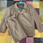 Fabulous Taupe Knit Suit! Tan Size L Photo 0