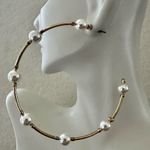 Gold tone faux pearl large hoop earrings Photo 4