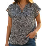 Old Navy  Black White Paisley Print Tie Front Blouse Women’s Size M Western Boho Photo 0