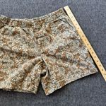 Lands' End  Women's Mid-Rise Bermuda Shorts Floral Cotton Twill Pockets Size 8P Photo 7