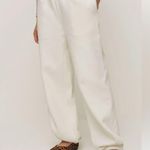 Reformation Skye Boyfriend Sweatpants in Fior Di Latte Photo 1