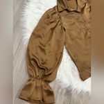 Boohoo Women’s Satin Blouse Size 2 Photo 3