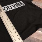 Many Many GOOD ViBE lightweight short sleeve juniors sweatshirt size M w/‎ pearl Black Photo 6