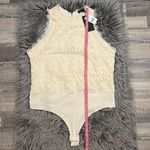 NWT Gibson Look guipure eyelash lace high neck sleeveless bodysuit top L Size L Photo 5