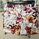 White House | Black Market floral Sz 0 NWOT Photo 0