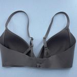 Lululemon  Size 32C Bra Take Shape Molded Wireless Uplift Shape Soft Sand Beige Photo 4