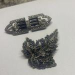 Lot Of 2 Pretty Costume Brooch Pins Costume Jewelry Retro Art Deco Style Photo 2