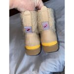 Larroude Vail Winter Snow Boots Women's 5 Beige Faux Fur Lace Up Waterproof S47 Photo 3