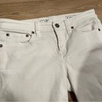 Vineyard Vines  White Step Hem Denim Skinny Jeans Size 2 Photo 4