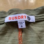 Sundry  Heart Graphic Tee Size XS 0 Olive Green Red 100% Pima Cotton Photo 1