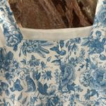 Commense Square Photo 5