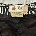 Julie Francis Vtg Black White Daisy Silk Women Sz 8 Short Sleeve Fitted Jacket Photo 3