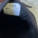 CLOVE WOMEN'S CLASSIC ALL BLACK OPTION SNEAKER SIZE 6.5 Photo 10