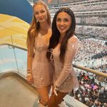 Oh Polly  Set Sequin Two-Piece Photo 4