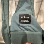 prAna  Workout Tank shelf-bra in teal. Sportychic, sporty, yoga wear,  Photo 2