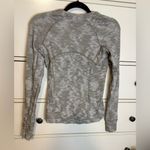 Lululemon  Its Rulu Run Long Sleeve Shirt size 4 Photo 1