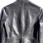 Roots  Women’s Black Leather Zip Front Jacket Size 4 Photo 8