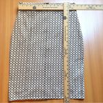 Anthropologie Maeve by  Back-Zip Pencil Skirt - Size Small Photo 7