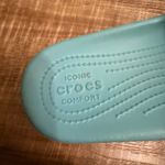 Crocs Classic Slide Sandals Women's Sz 7 Aqua Blue with Jibbitz Charms Photo 2