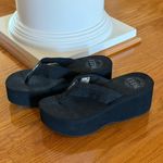 REEF  Sandy Hi Black Woven Platform Flip Flops Size 6 Photo 1