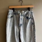 PacSun  Mom Jeans Light Wash Denim High Waisted Relaxed Fit Comfort Casual Photo 1