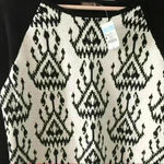 J. McLaughlin Ribbed Black and White Geometric Pattern Cotton Blend Boxy Sweater Photo 4
