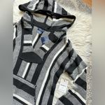 Forever 21 F21 sweater knit hoodie Photo 3