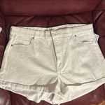Old Navy Women's White Jean Shorts Photo 0