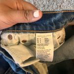 American Eagle Barrel Jeans Photo 4