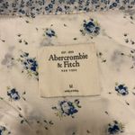 Abercrombie & Fitch blue floral long sleeve top medium #86 Photo 5