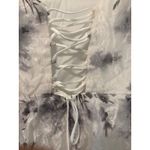 Lulus  Women's Floral Print Corset Tiered Midi Dress Tie Strap White‎ Gray Photo 4