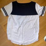 Under Armour Women’s Small UA shirt. Photo 1