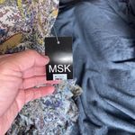 Macy's NWT MSK, Macy’s Slvlss Paisley Print Ruffle Dress, Sz M Photo 4