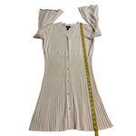 Du Jour Button Front V Photo 9