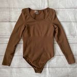 Women S scoopneck bodycon Longsleeve body suit w/snap closure brown Photo 0