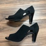 Marbella  size 8M heels Photo 2