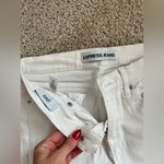 EXPRESS legging material white jeans with rips Photo 2