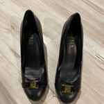 Ralph Lauren LAUREN  class logo black pump heels size 6 B Photo 3