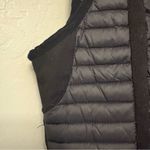 Kuhl  Women's Spyfire Hooded Vest in blackout size large Photo 8