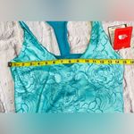 The North Face  Vaporwick Top NWT! Photo 0