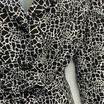 Le Suit  Black and White Patterned Blazer Photo 3