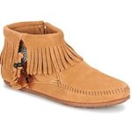 Minnetonka CONCHO FEATHER SIDE ZIP BOOT - Camel - Size 7 Photo 1