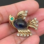 Dove Vintage Unsigned Gold-tone  Bird Blue Jelly Belly Brooch Pin Photo 5