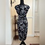 Maggy London London Style Sleeveless Floral Sheath Dress Photo 2