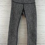 Lululemon  Black and White Printed Leggings Size 4 Photo 0