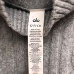 Alo Yoga  Cable Knit Winter Bliss Mock Neck Tank Athletic Heather Grey S Photo 6